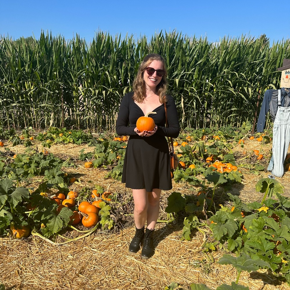 Meet your Posher, Meagan
